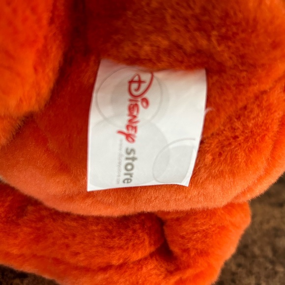 Large-Sized Tigger! - Picture 3 of 3